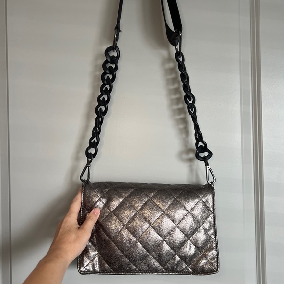 Crossbody Purse - Picture 3 of 9